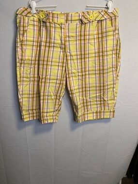 Women’s Yellow Plaid Bermuda Shorts - Casual Summer Style